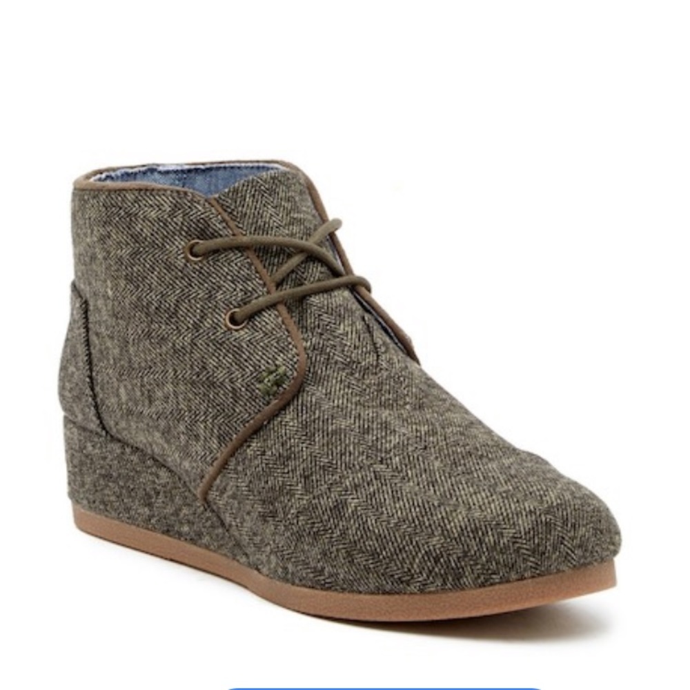 Tons Wedges